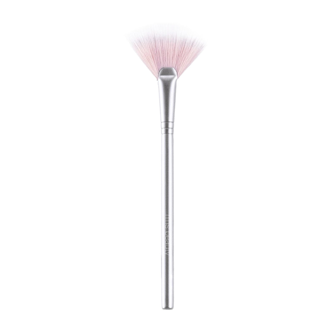 Skin2Skin Fan Brush