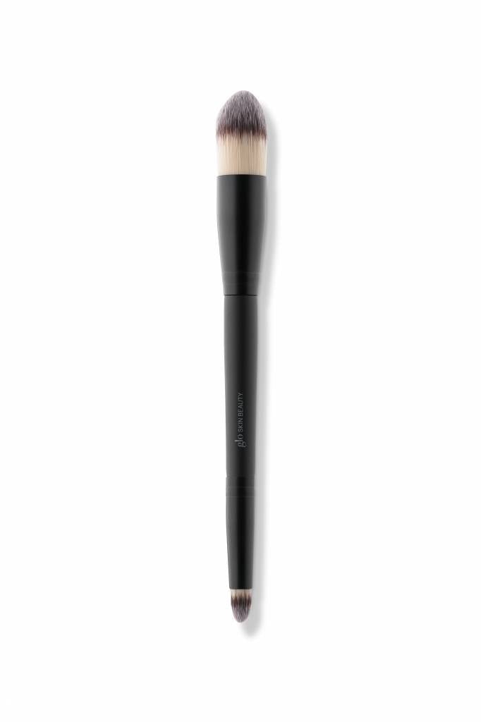 Dual Foundation/Camo Brush 109