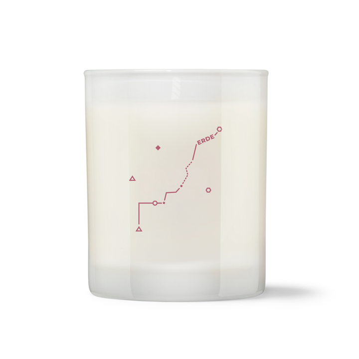 Erde Candle - Amber & Vetiver 7.5oz / 212g